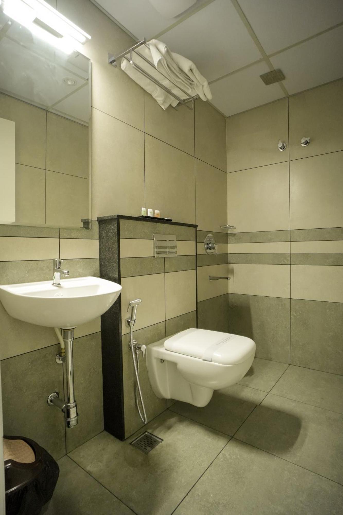 Готель Sulu Residency Kochi Екстер'єр фото